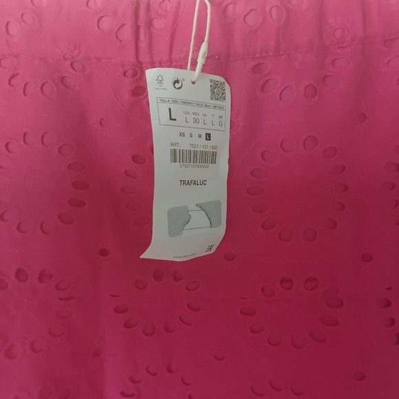 Zara Trafaluc Women's L Pink Eyelet Lined Flowy Side Zipper Mini Skirt - Picture 5 of 6